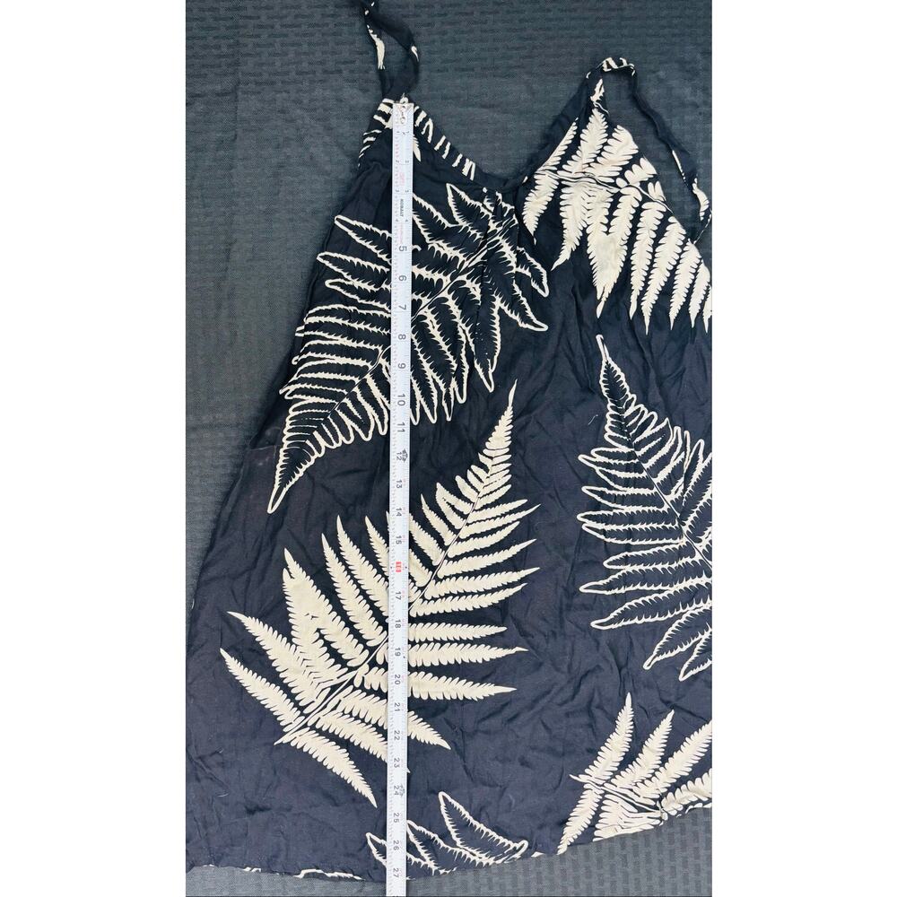 Hula Bay of Honolulu Strappy Black with White Leaf Cover-up NWT Women's Small - Picture 4 of 6